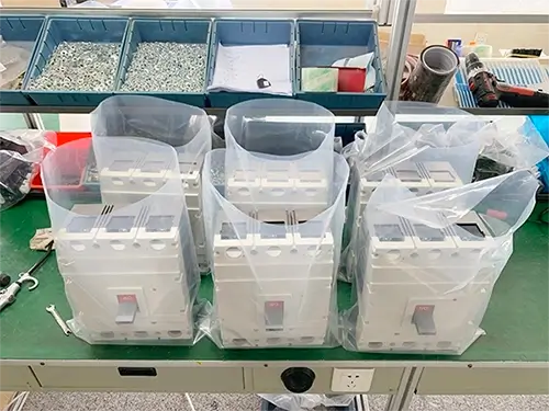 Mccb Packing